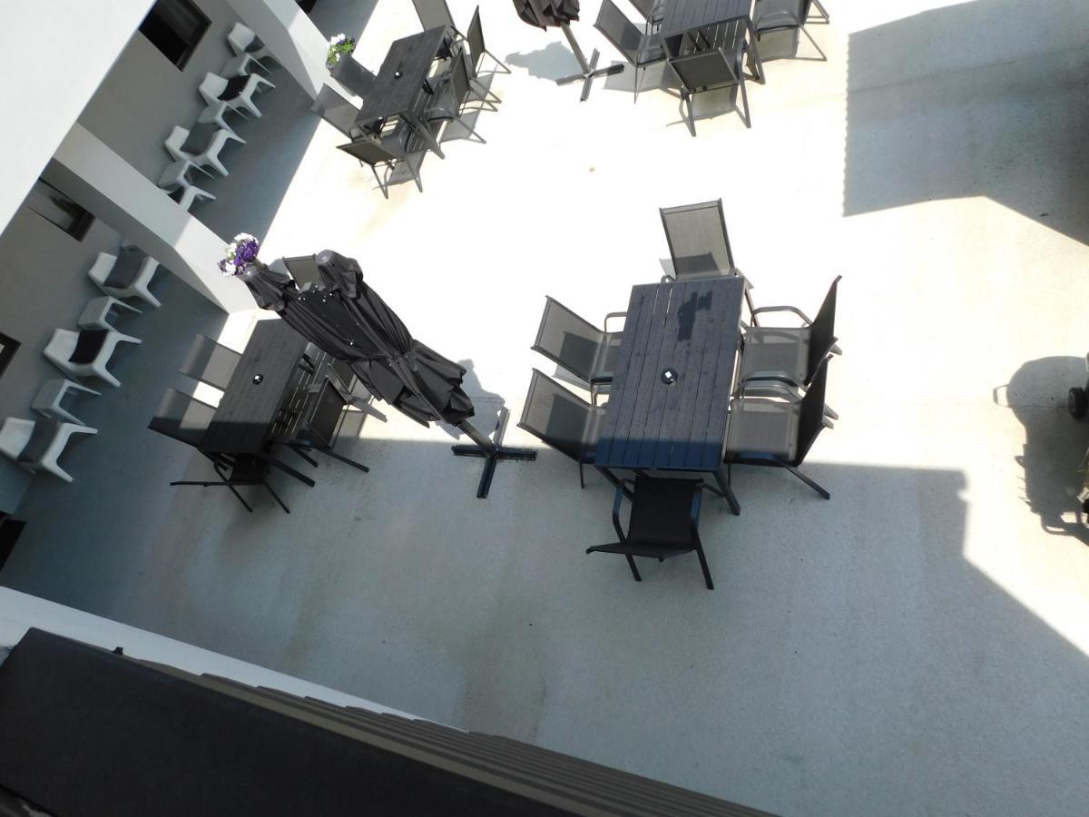 Mountain Vista Suites เซอร์เนช ภายนอก รูปภาพ